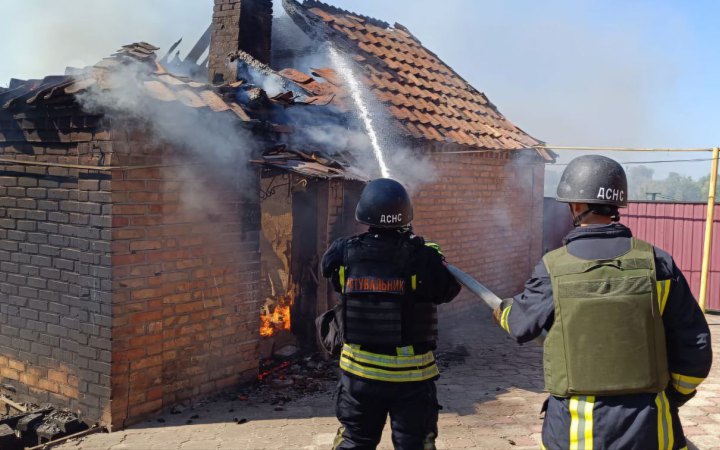 Через російські обстріли Дніпропетровщини постраждали три людини