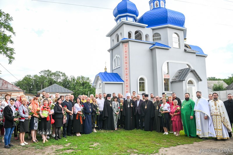 Освячення храму в монастирі ПЦУ, першому і поки що єдиному на Харківщині.