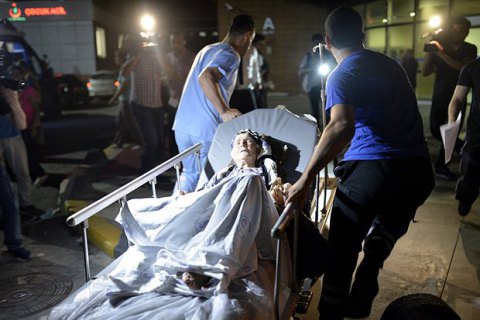 Кількість постраждалих під час теракту в Стамбулі українців зросла до 4 осіб