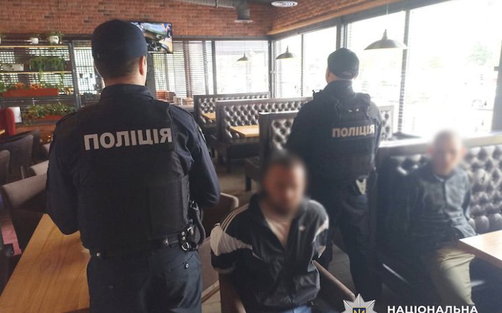 Стріляли з авто на ходу: поліція затримала підозрюваних у вчиненні стрілянини в Києві 