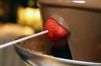Арабские туристы покупают шоколад в Европе на миллионы
