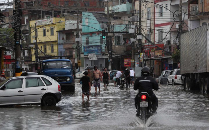 Біля Ріо-де-Жанейро унаслідок зсувів та повеней загинуло щонайменше 8 людей