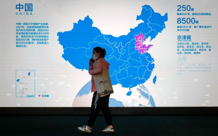 Китай вилучив 60 000 карт через "неправильне маркування" Тайваню