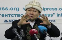 В Киргизии предлагают отобрать у президента власть