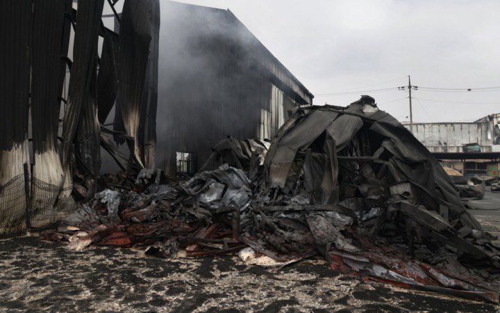 Розміри лісових пожеж у Південній Кореї подвоїлися за день, кількість загиблих зросла