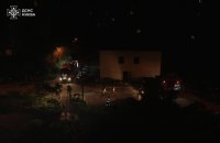 Росіяни атакували Київ балістикою та БПЛА