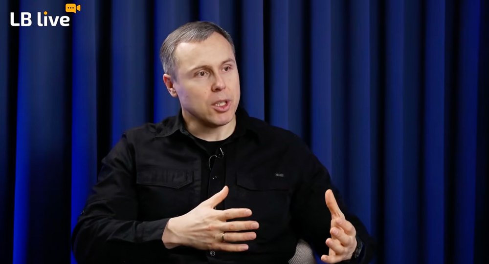  Роман Костенко 