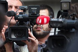 Научиться цифровой журналистике за деньги Ахметова