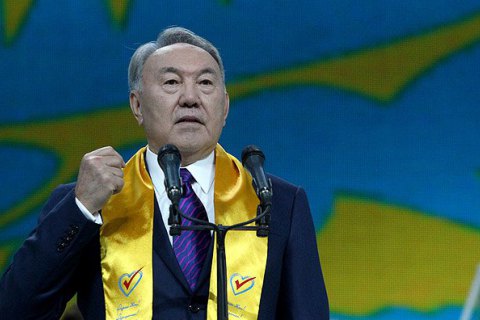 Президент Казахстану затвердив новий алфавіт на основі латиниці