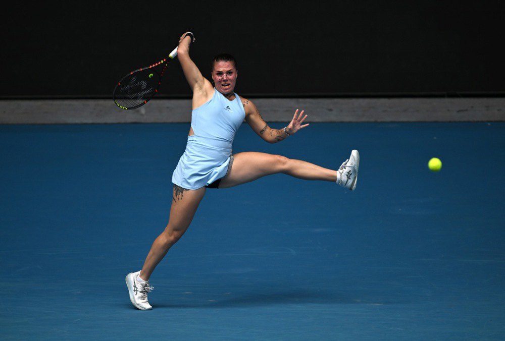 Українка Олександра Олійникова 