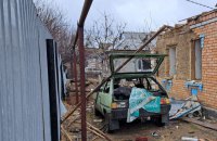 На Дніпропетровщині через ворожі обстріли пошкоджена АЗС 