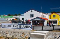 Трамп хоче покарати Британію за відмову воювати з Іраном, переглянувши позицію щодо Фолклендів