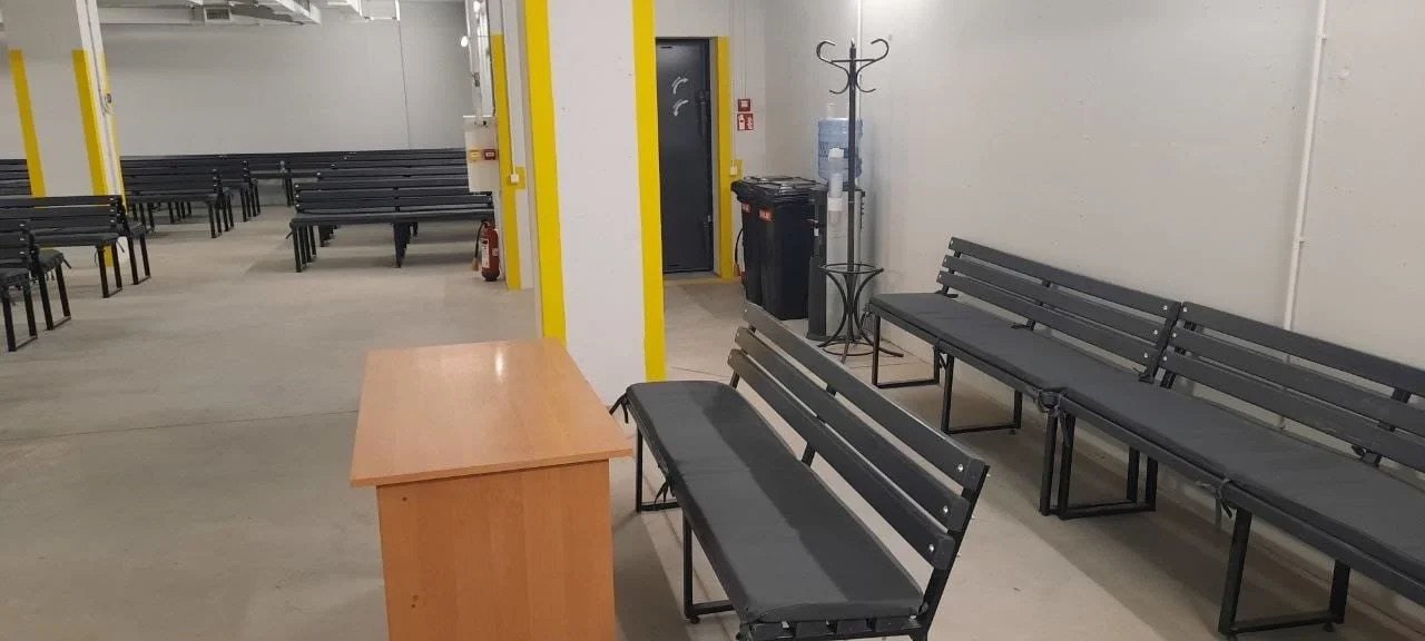 Укриття в Броварах, яке витримало удар балістики та пожежу довкола 