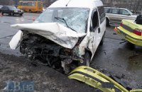 В Киеве при лобовом столкновении двух авто погибло три человека