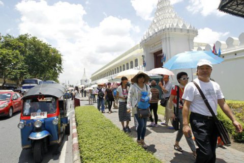 МИД рекомендует украинцам воздержаться от поездок в Таиланд 