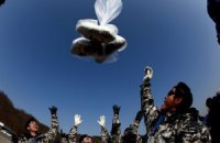 Южнокорейские активисты запустили воздушные шары с агитками против властей КНДР