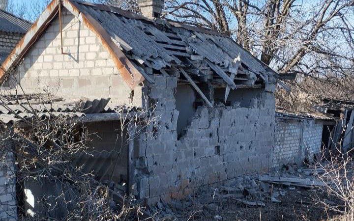 Четверо людей постраждали, двоє загинули: наслідки ворожих обстрілів Донецької області