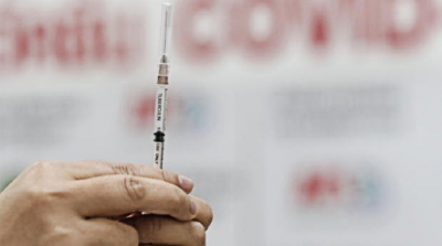 Друга доза. Чи є життя між поставками вакцин?