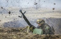 ​Боевики на Донбассе с начала дня семь раз обстреляли позиции украинских военных