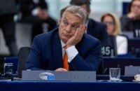 Bloomberg: Орбан хоче обговорити з Трампом санкції проти російської нафти