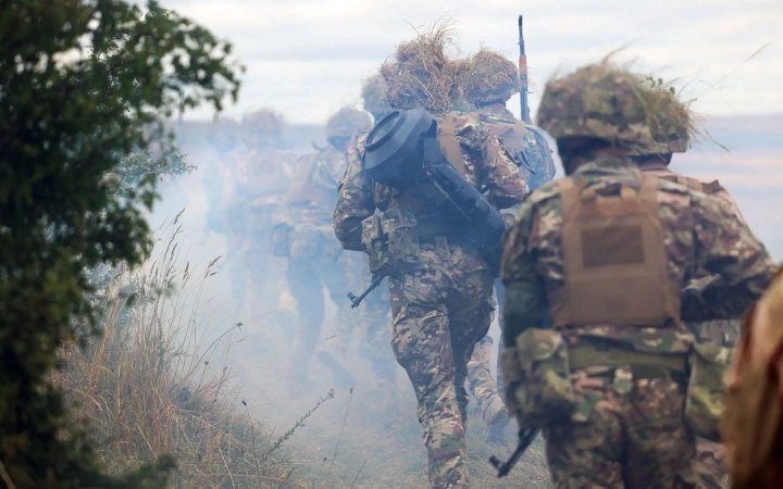 ЗМІ: Росія може шпигувати за британськими базами, де навчаються українські військові