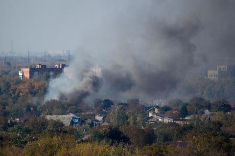 Двое военных погибли, восемь ранены из-за обстрела Авдеевки