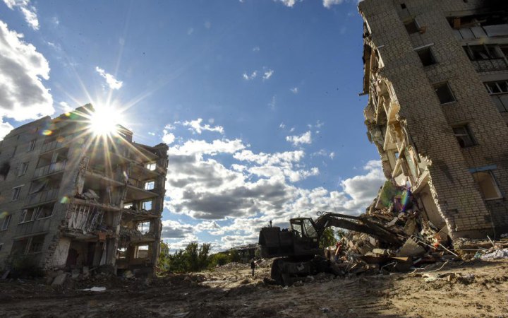 Ситуація у деокупованому Ізюмі близька до апокаліптичної: центр міста майже зруйнований