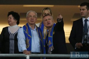 Азаров возьмет внука на матчи Евро-2012