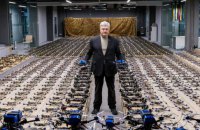 Порошенко передасть військовим 2 тисяч FPV-дронів