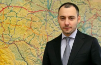 Міністр інфраструктури про оборону України: в хід йде все, починаючи від дерев і рейок до підірваних доріг 
