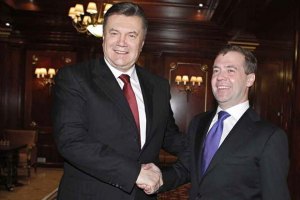 Медведев доволен российско-украинским сотрудничеством в 2011 году
