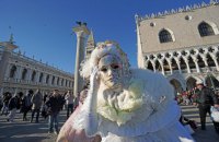 В Венецию после двухлетнего перерыва вернулся знаменитый карнавал