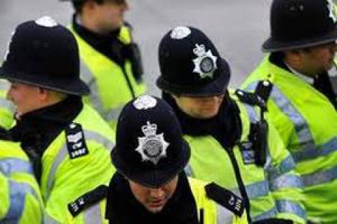 У Лондоні затримали трьох дівчат за підозрою в підготовці терактів