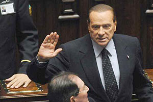 Берлускони покинул пост премьера Италии