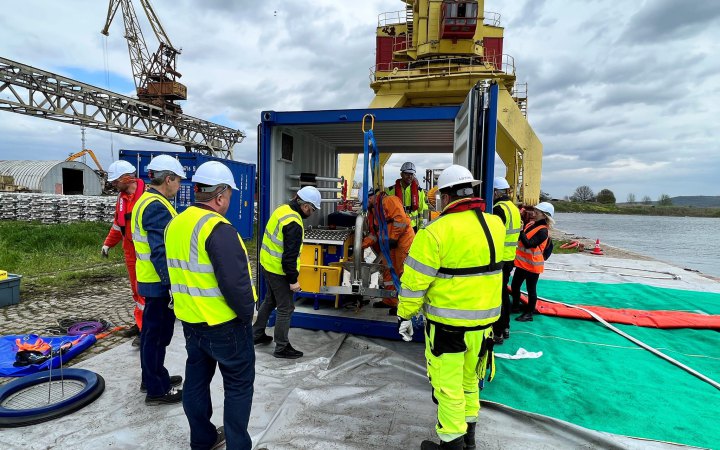 Європейське агентство з безпеки мореплавства надасть Україні обладнання для ліквідації забруднень у Чорному морі