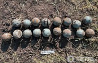 Після російського обстрілу Кременчука поліція виявила небезпечні касетні боєприпаси