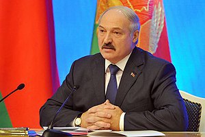 Лукашенко заверил, что Захарченко и Курченко нет в Беларуси