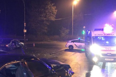 В ДТП на кольцевой дороге Киева травмировались 7 человек