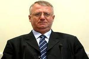 Гаагский трибунал приговорил сербского политика Шешеля к полутора годам за неуважение к суду