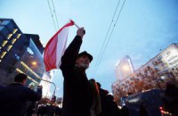 Польша приняла на лечение первых активистов Евромайдана