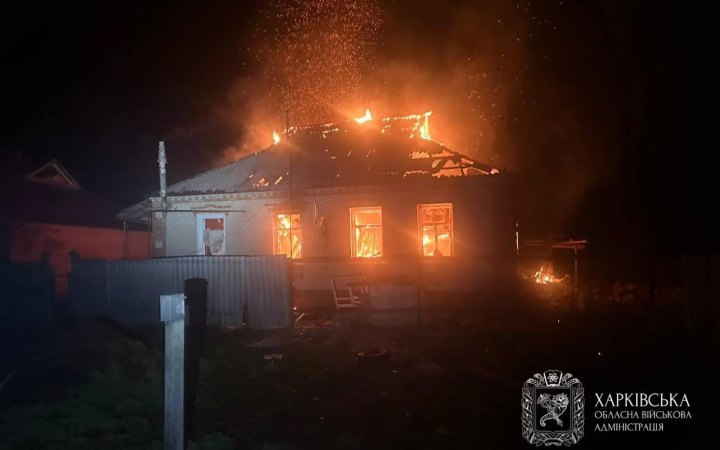 Окупанти вдарили по житловому будинку на Харківщині: є постраждалі