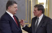Порошенко пригласил польского экономиста приобщиться к украинским реформам