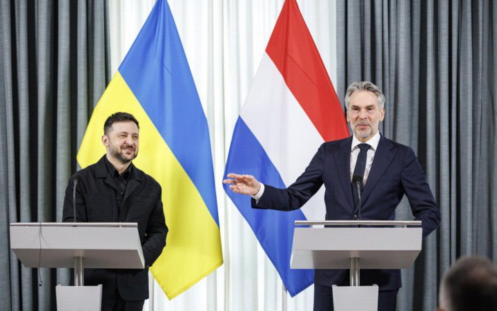 Прем'єр Нідерландів: нічого не вказує на готовність Путіна до миру, тому важливо продовжувати підтримку України