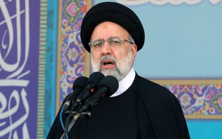 Президент Раїсі попередив, що на найменший крок проти інтересів Ірану буде “запекла та болюча відповідь”