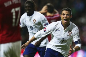 Отбор на Евро-2016: Роналду подарил Португалии победу