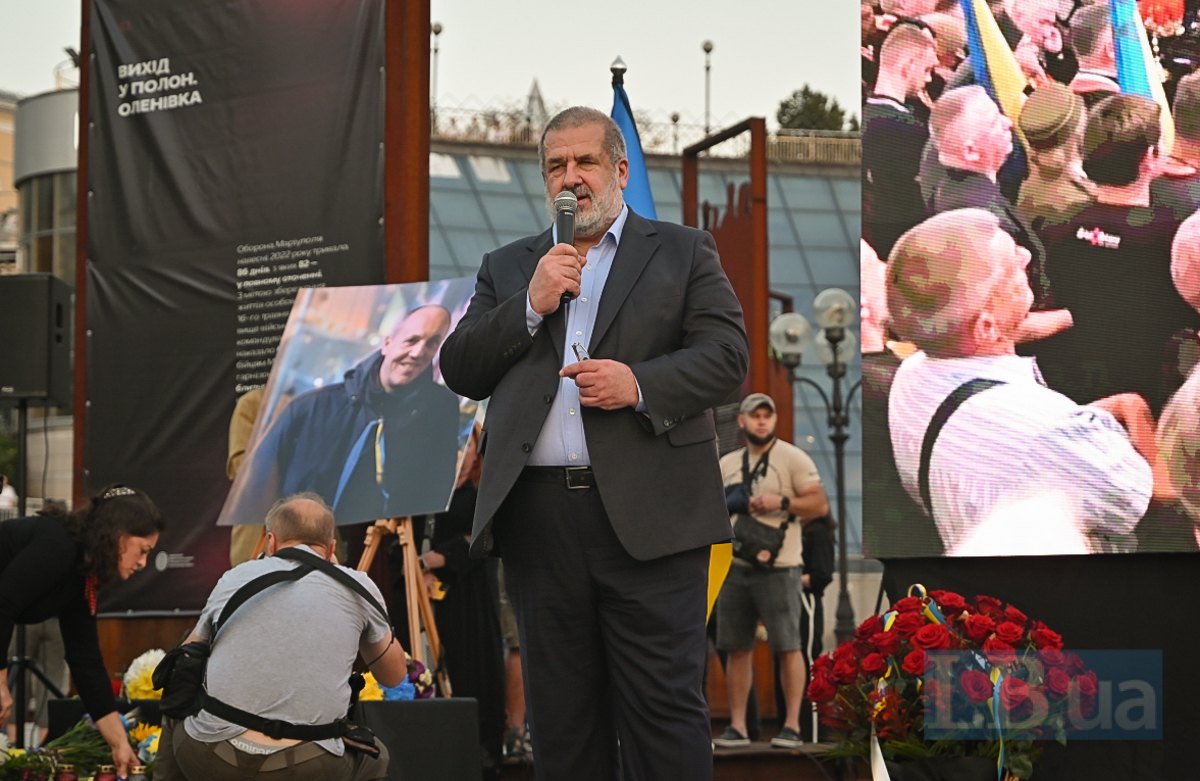 Голова Меджлісу кримськотатарського народу Рефат Чубаров під час церемонії