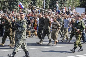 Порошенко сообщил об освобождении еще 36 украинских военных