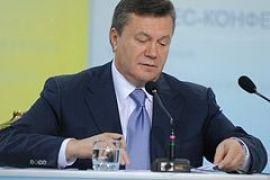Янукович хочет упростить процедуру увольнения чиновников