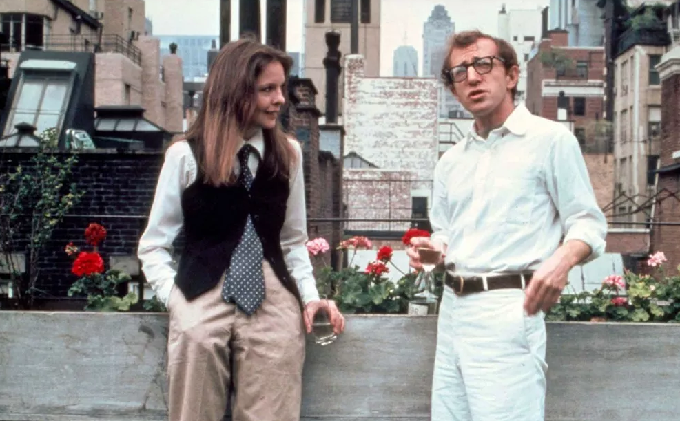 Даян Кітон і Вуді Аллен у фільмі 1977 року “Енні Голл” 