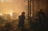 Унаслідок удару по Одеській області знищені комбайни, горів склад з очеретом